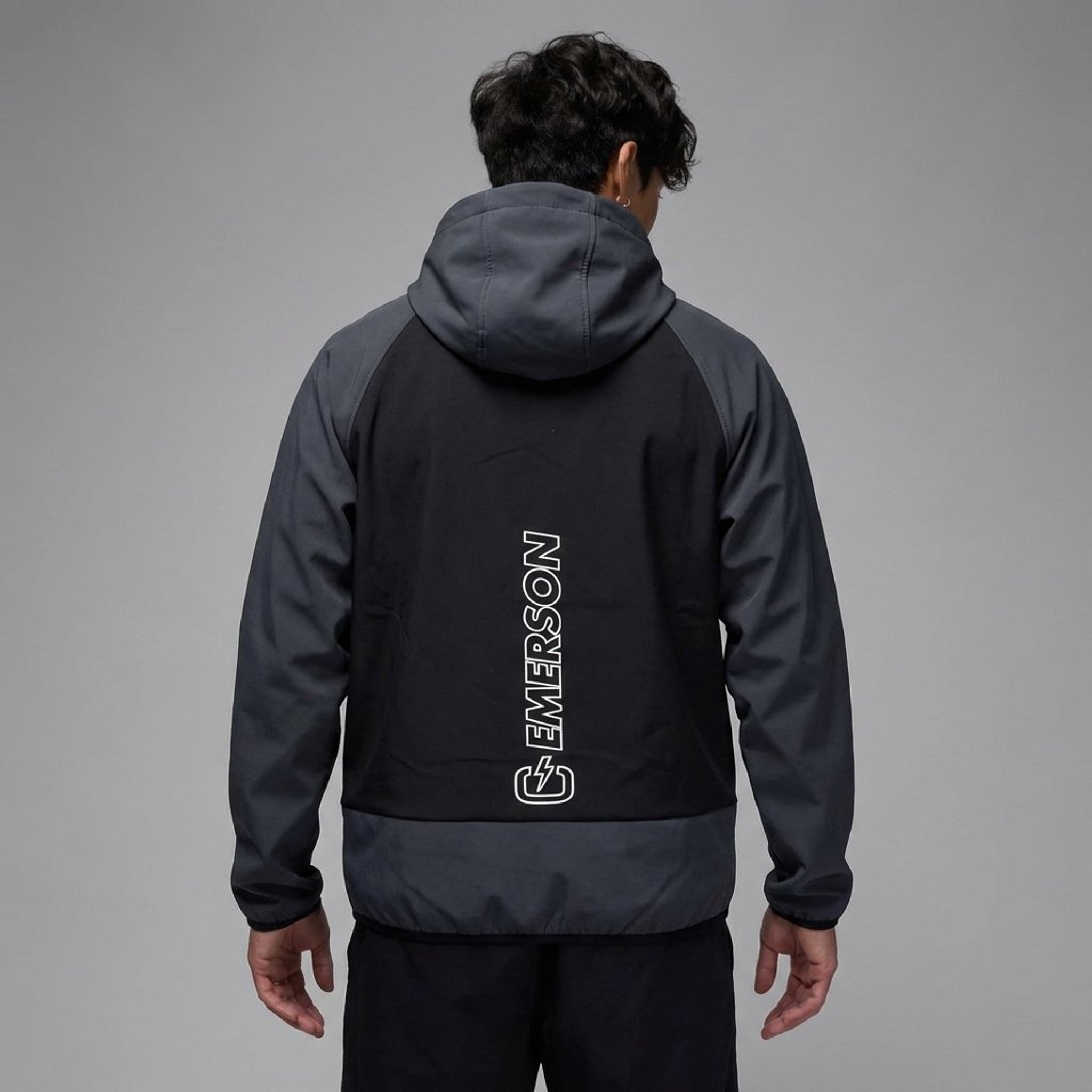 local_35072__color_black-dark-grey