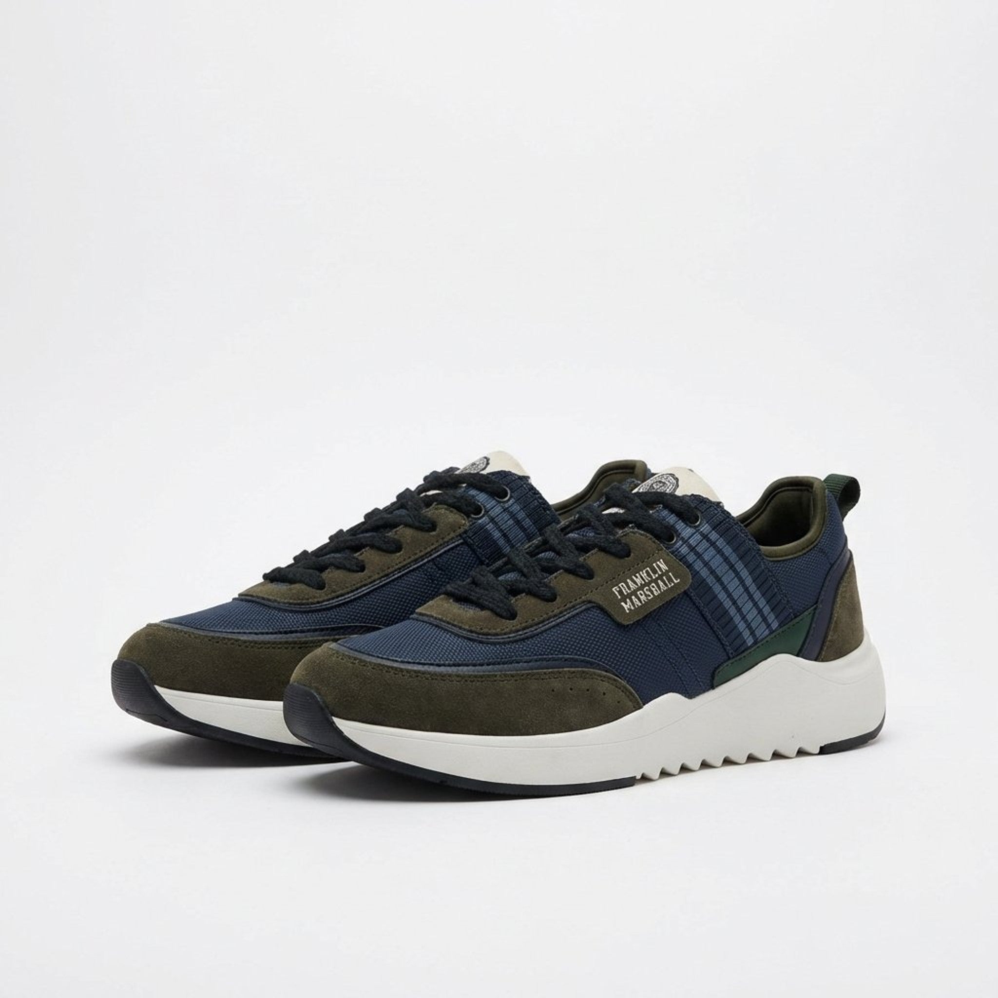 local_35539__color_navy-off-white