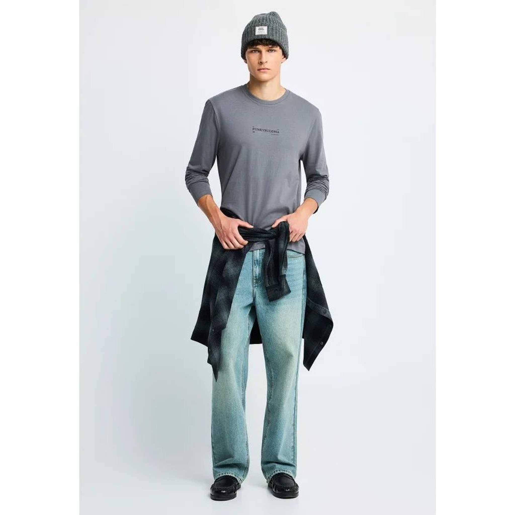 local_41500__color_storm-grey