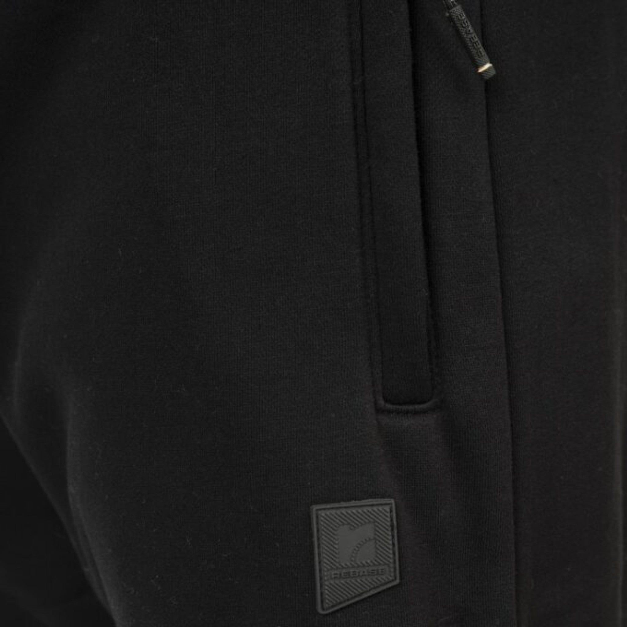 local_33457__color_black