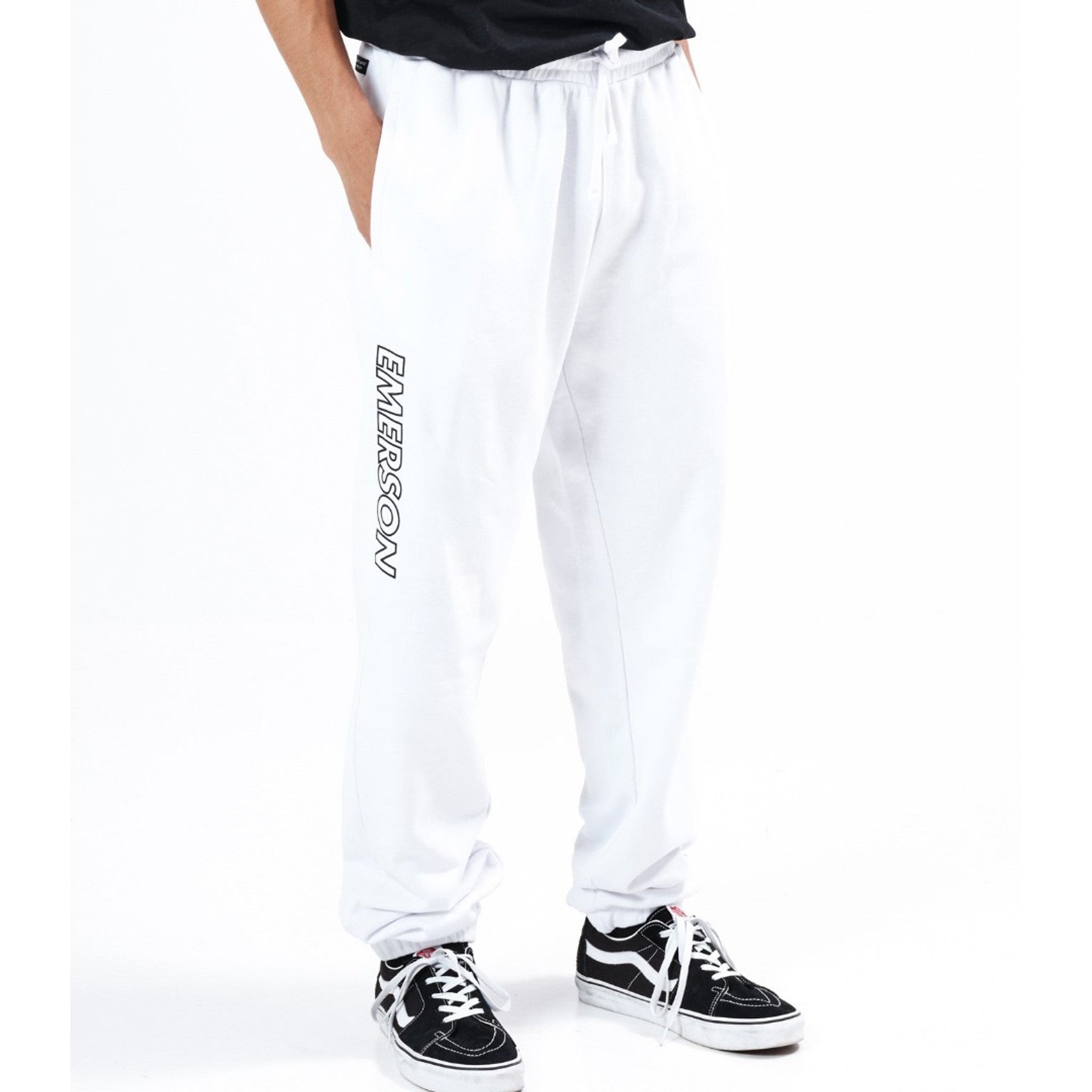local_27146__color_white