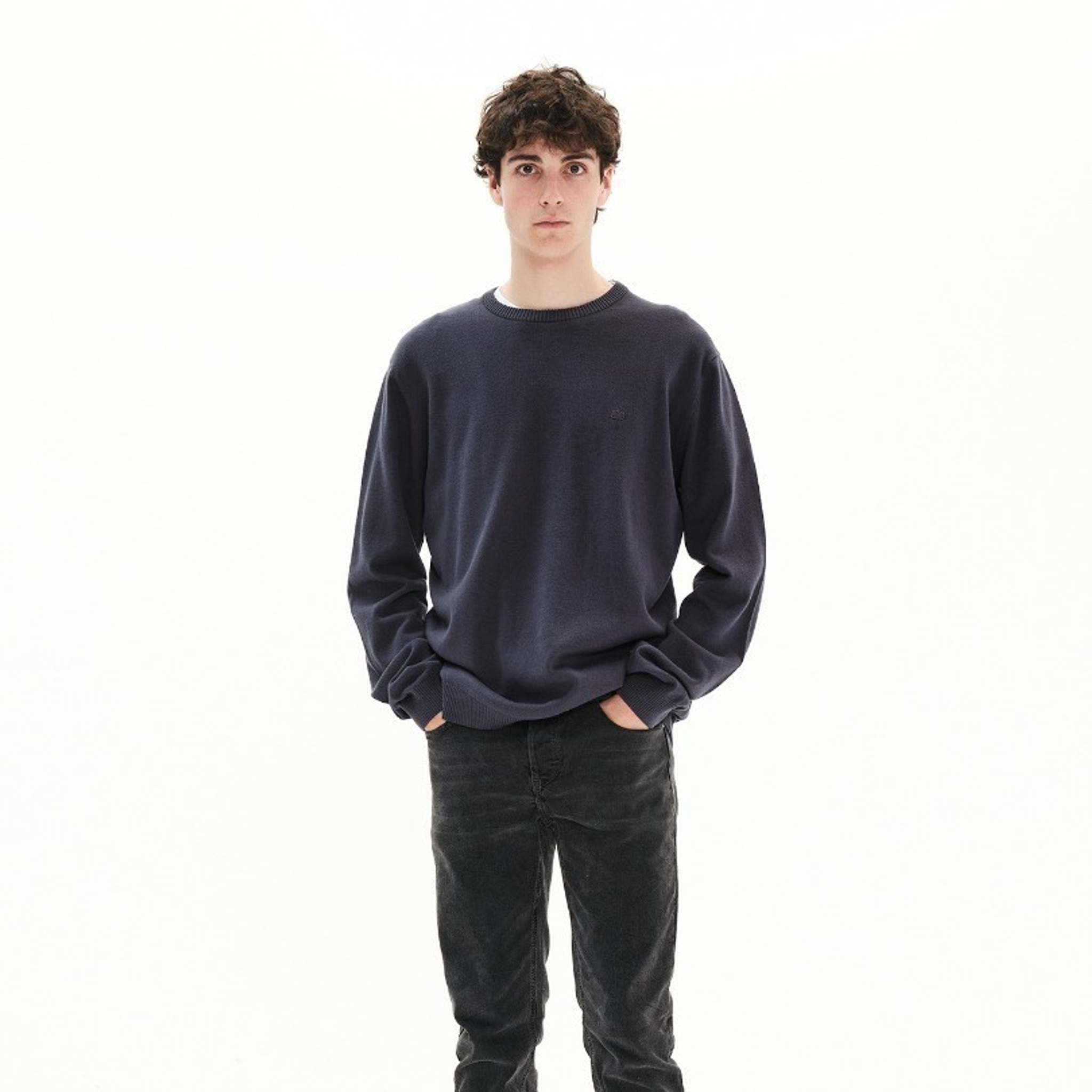 local_17980__color_dark-blue