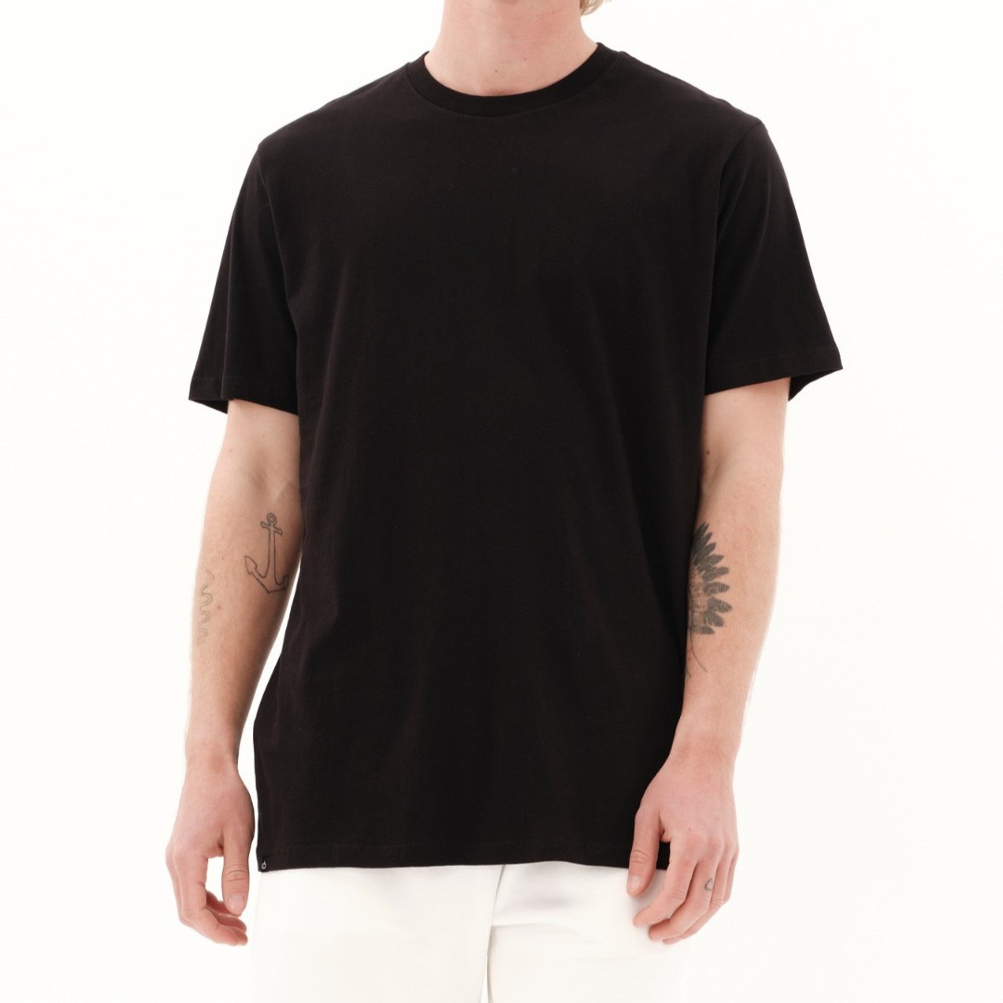 local_21717__color_black