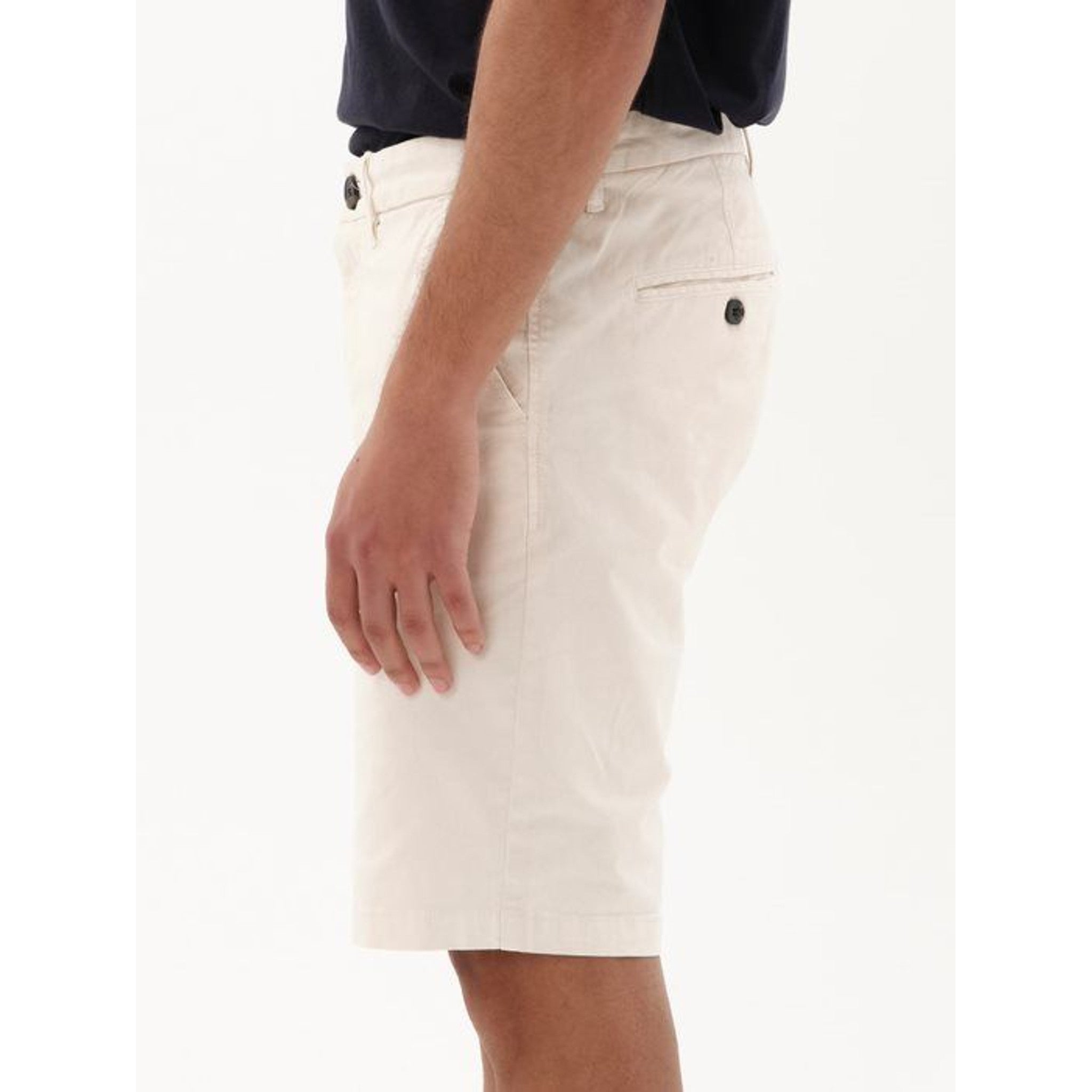 local_14255__color_off-white