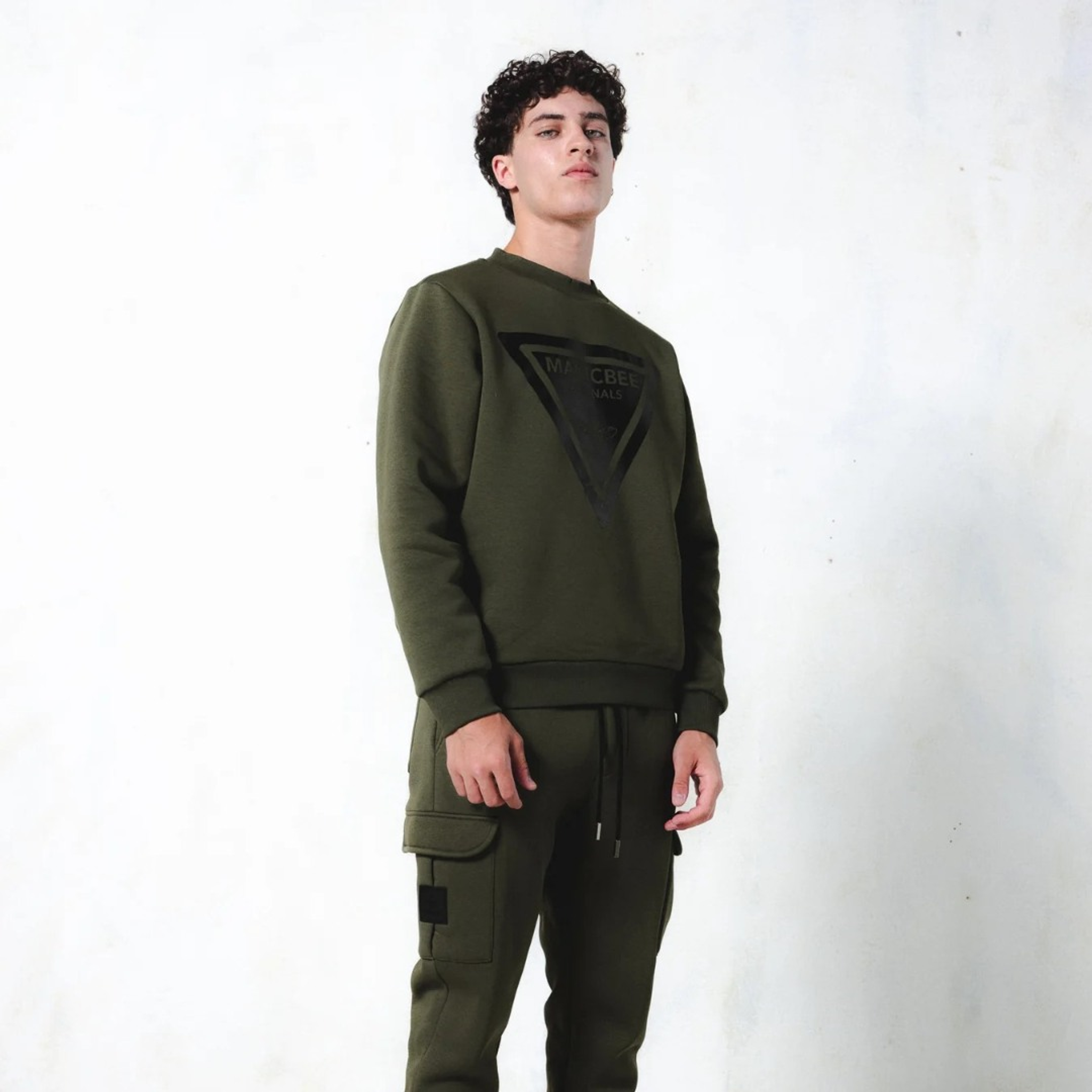 local_16094__color_khaki