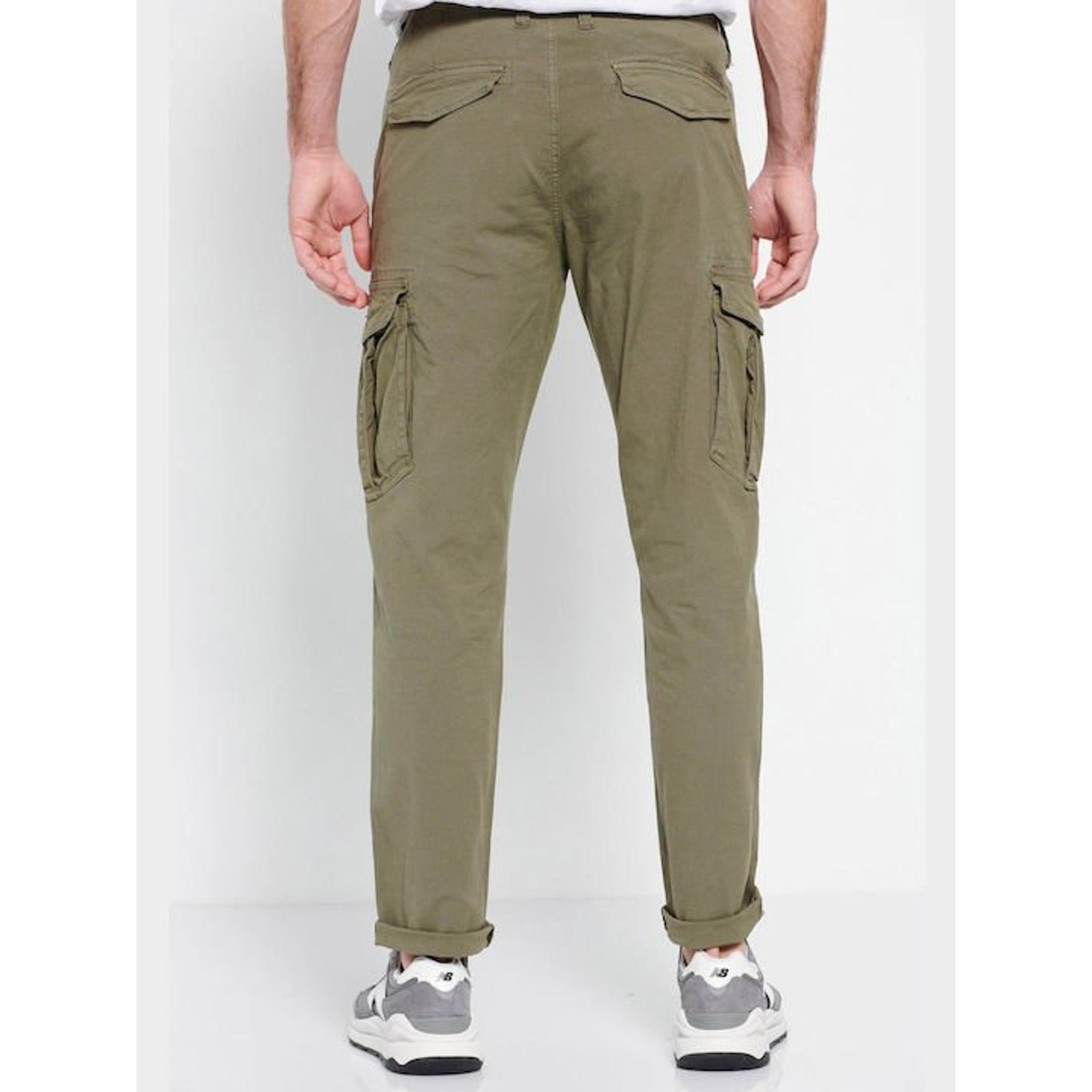 local_15912__color_khaki