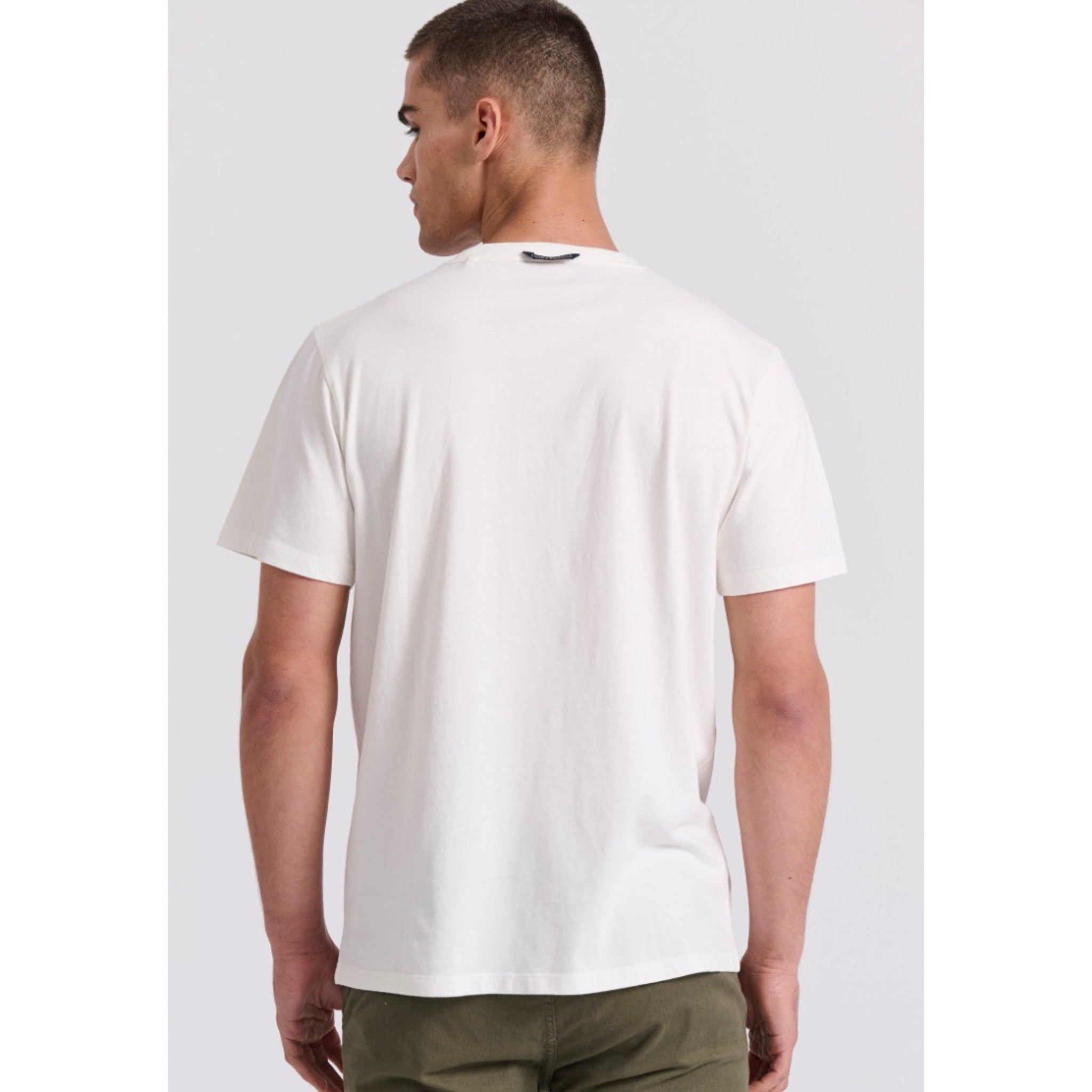 local_14458__color_off-white