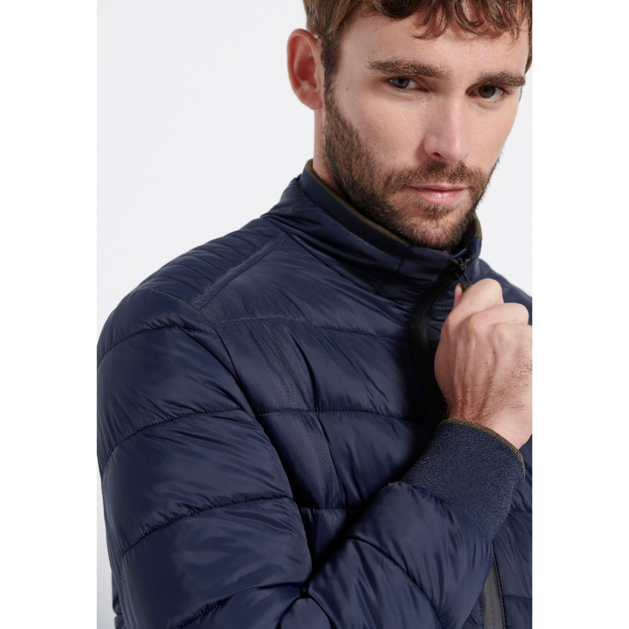 local_14816__color_navy