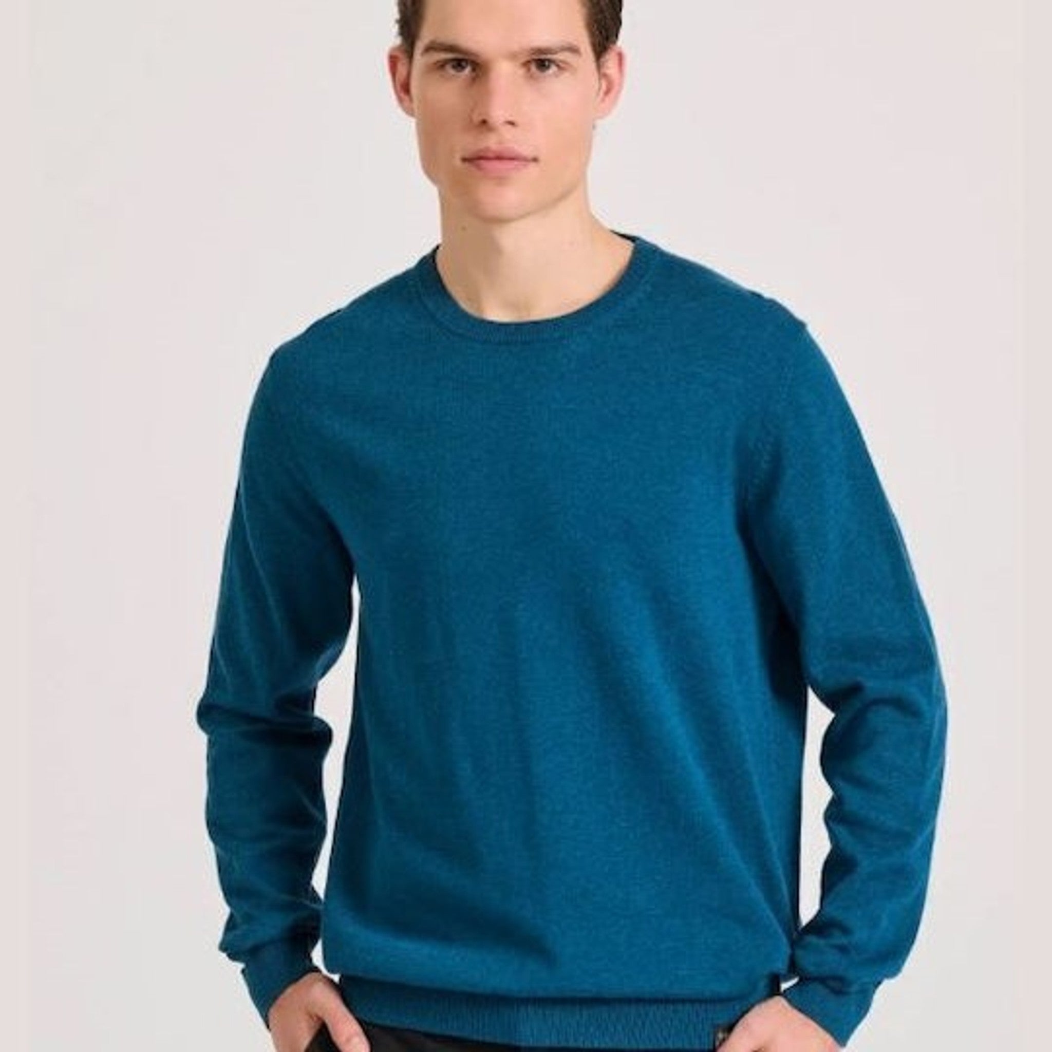 local_10287__color_teal